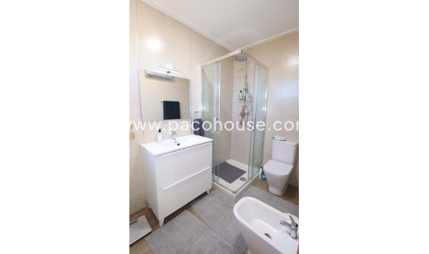 Resale - Villa -
Aledo