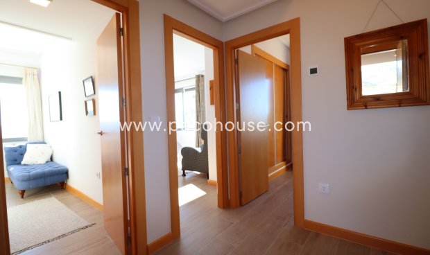 Resale - Villa -
Aledo