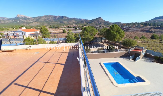 Resale - Villa -
Aledo