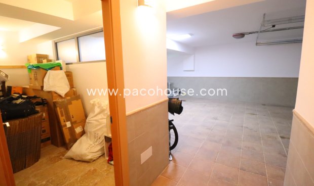Resale - Villa -
Aledo