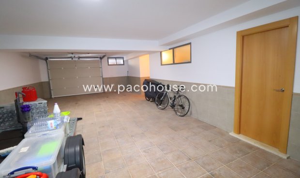 Resale - Villa -
Aledo