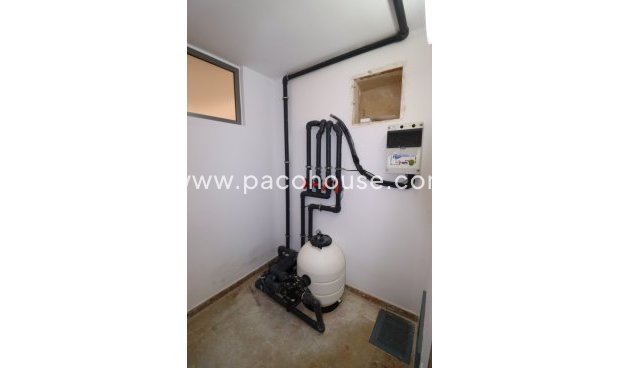 Resale - Villa -
Aledo