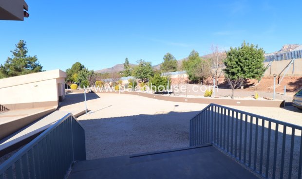 Resale - Villa -
Aledo