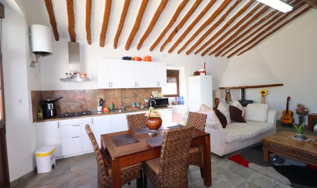 Resale - Cortijo -
Chirivel