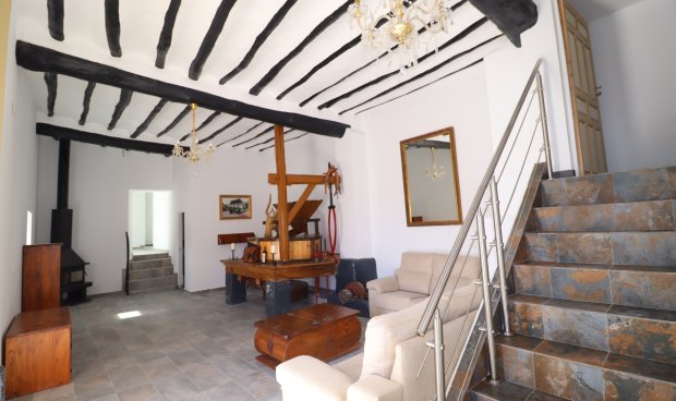 Resale - Cortijo -
Chirivel