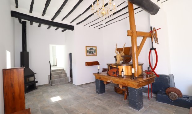 Resale - Cortijo -
Chirivel