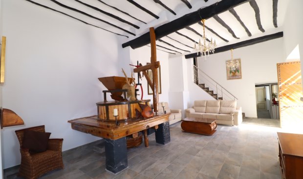 Resale - Cortijo -
Chirivel