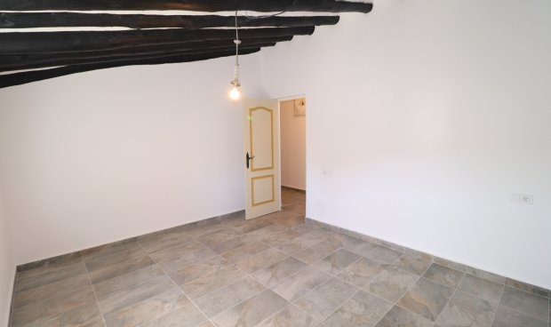 Resale - Cortijo -
Chirivel