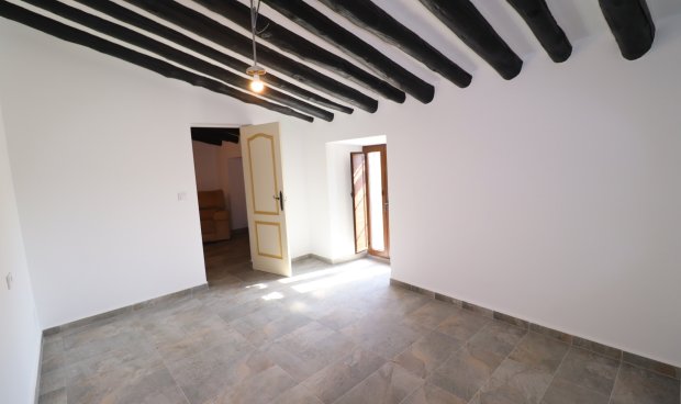 Resale - Cortijo -
Chirivel