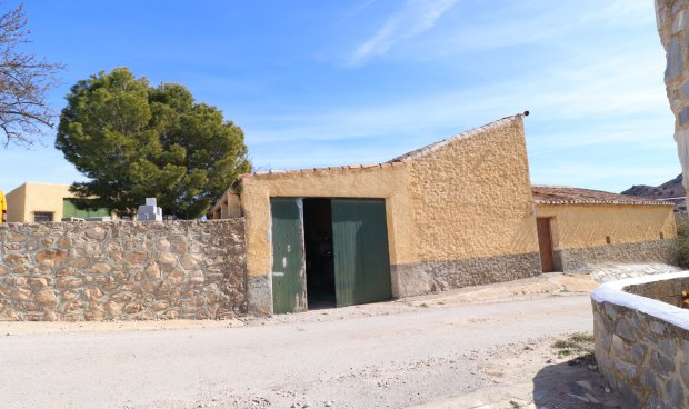 Resale - Cortijo -
Chirivel