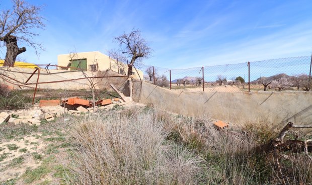 Resale - Cortijo -
Chirivel