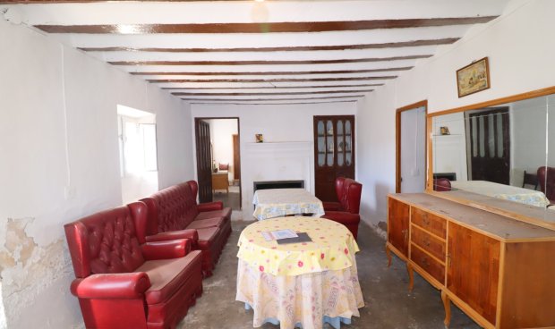 Resale - Cortijo -
Chirivel