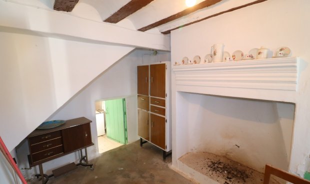 Resale - Cortijo -
Chirivel