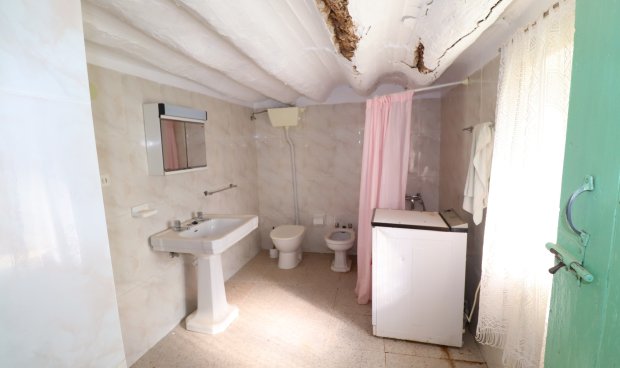 Resale - Cortijo -
Chirivel