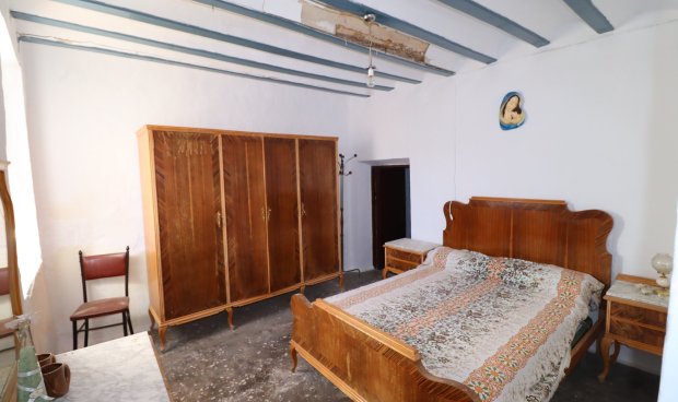 Resale - Cortijo -
Chirivel