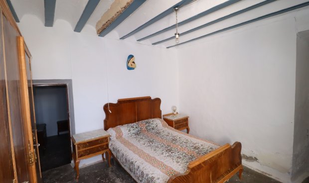 Resale - Cortijo -
Chirivel