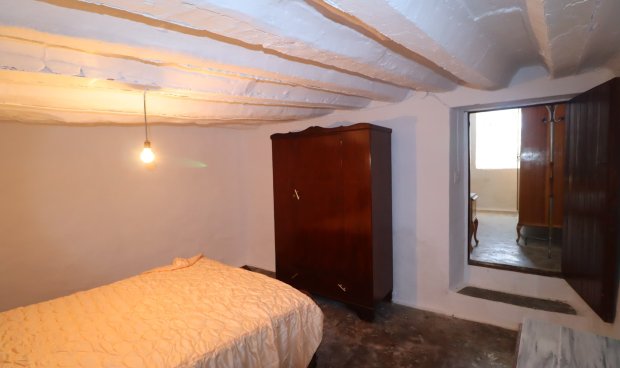 Resale - Cortijo -
Chirivel