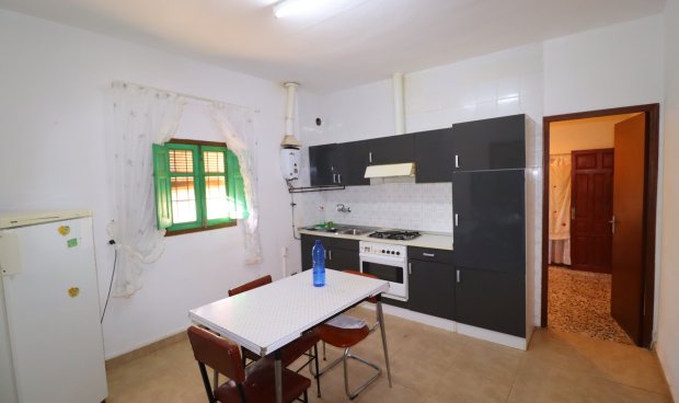 Resale - Country House -
Lorca