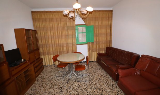 Resale - Country House -
Lorca