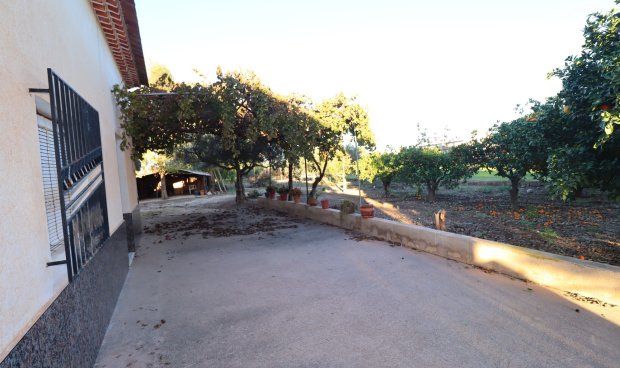 Resale - Country House -
Lorca