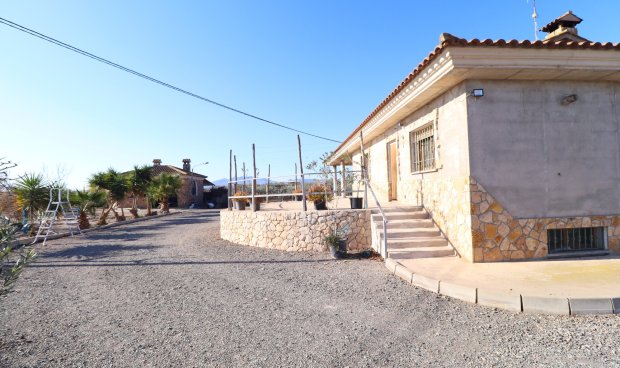 Resale - Villa -
Puerto Lumbreras