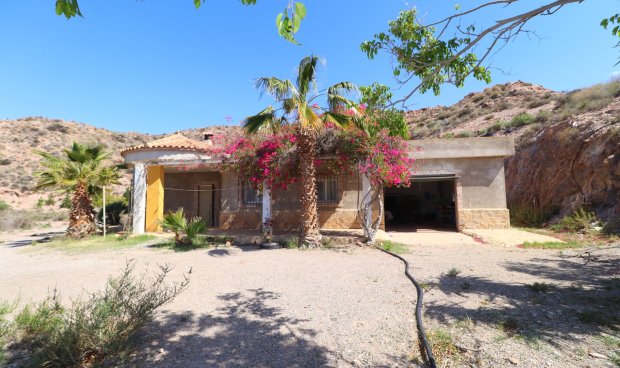 Resale - Country House -
Aguilas