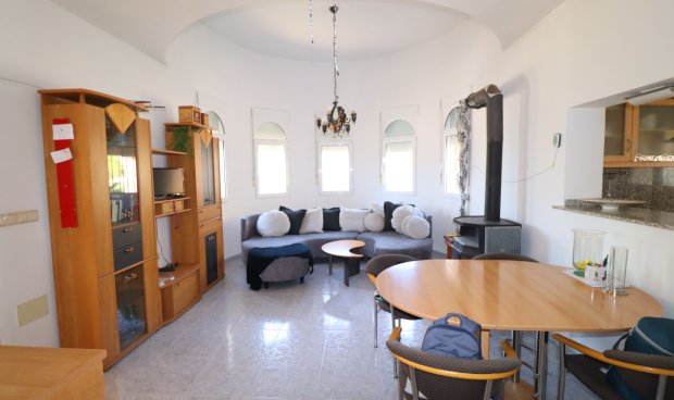 Resale - Country House -
Aguilas