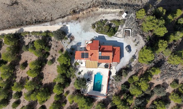 Resale - Villa -
Zarzalico