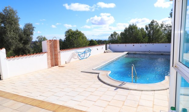 Resale - Villa -
Zarzalico