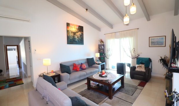 Resale - Villa -
Zarzalico