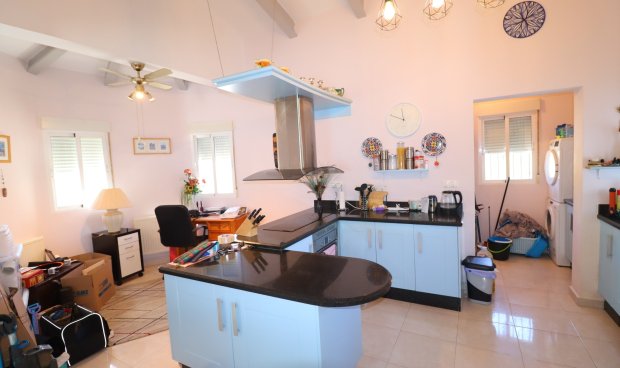 Resale - Villa -
Zarzalico