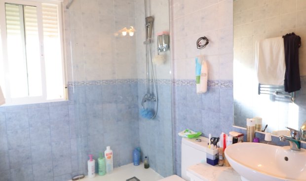 Resale - Villa -
Zarzalico