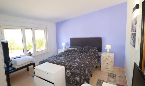 Resale - Villa -
Zarzalico