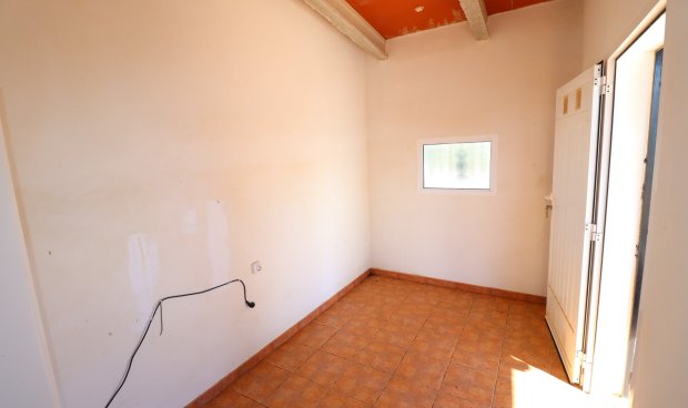 Resale - Villa -
Zarzalico