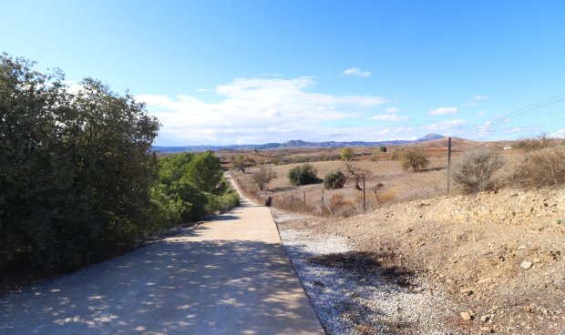 Resale - Villa -
Zarzalico