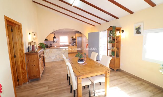Reventa - Country House -
Zarzalico
