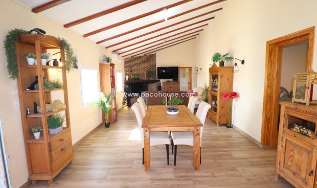 Reventa - Country House -
Zarzalico