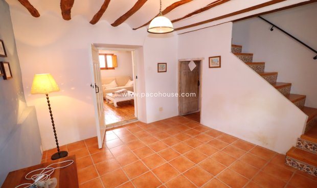 Resale - Cortijo -
La Parroquia