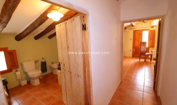 Resale - Cortijo -
La Parroquia