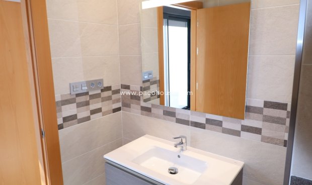 Resale - New Development -
La Parroquia