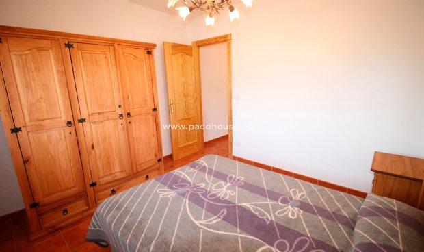 Resale - Villa -
La Parroquia