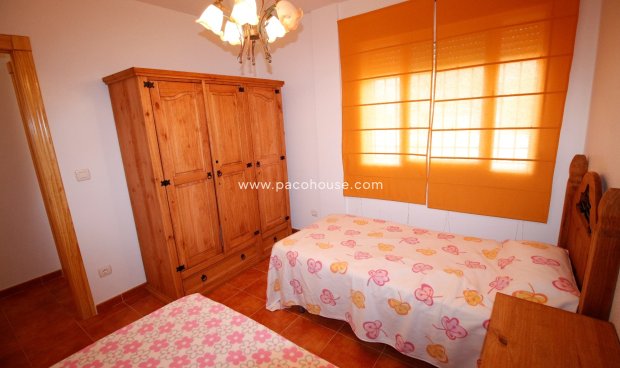 Resale - Villa -
La Parroquia