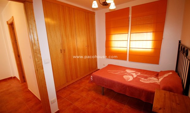 Resale - Villa -
La Parroquia