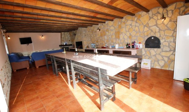Resale - Villa -
La Parroquia