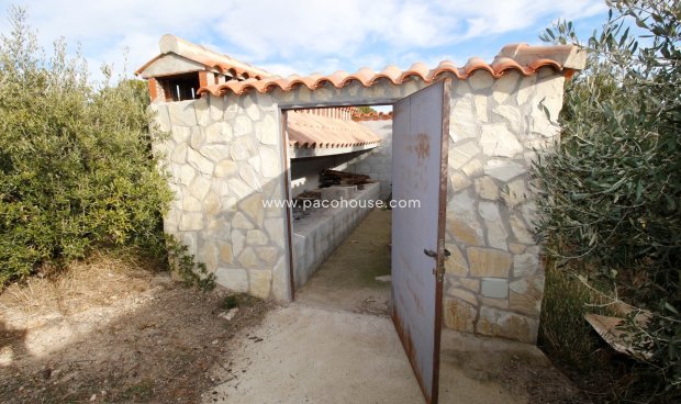 Resale - Villa -
La Parroquia