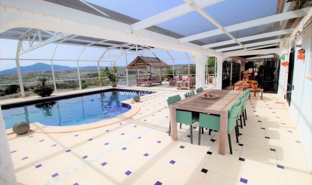 Reventa - Cortijo -
Puerto Lumbreras