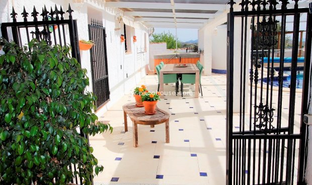 Reventa - Cortijo -
Puerto Lumbreras