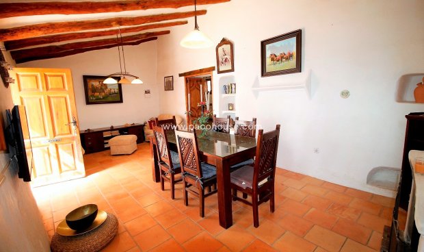 Reventa - Cortijo -
Puerto Lumbreras