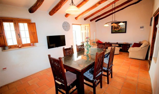 Reventa - Cortijo -
Puerto Lumbreras