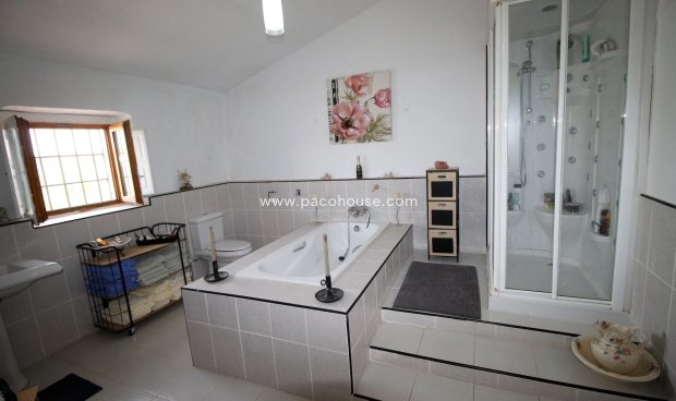 Reventa - Cortijo -
Puerto Lumbreras